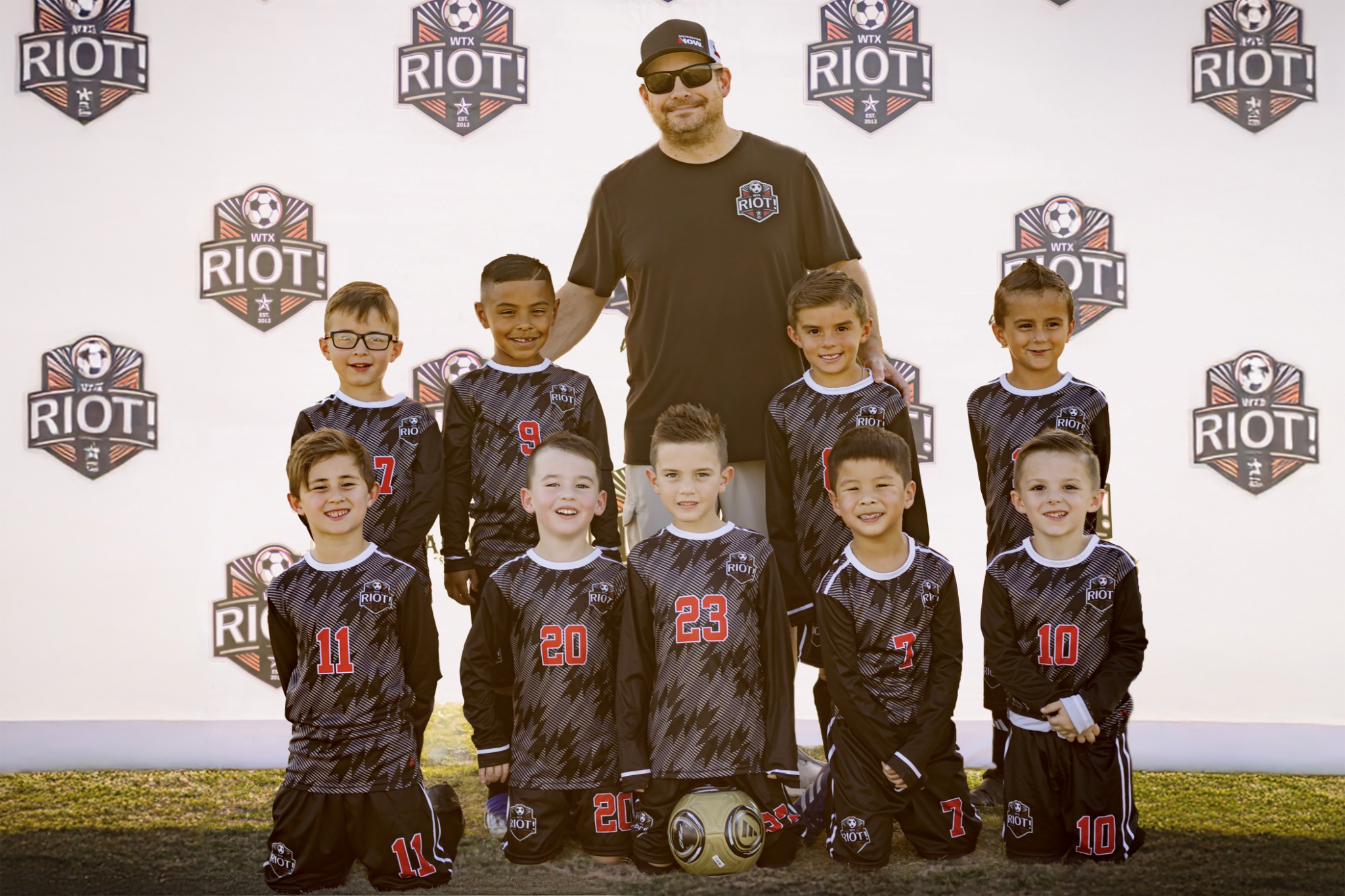 WTX RIOT team photo 5